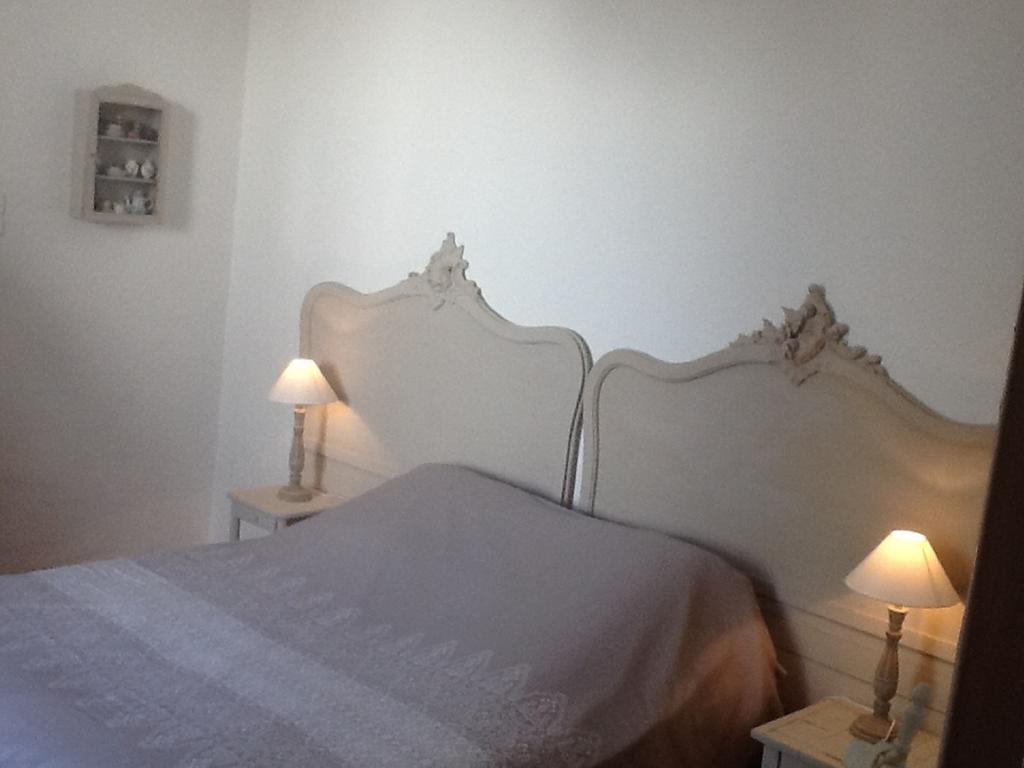 Le Presbytere Bed and Breakfast Rivesaltes Kamer foto